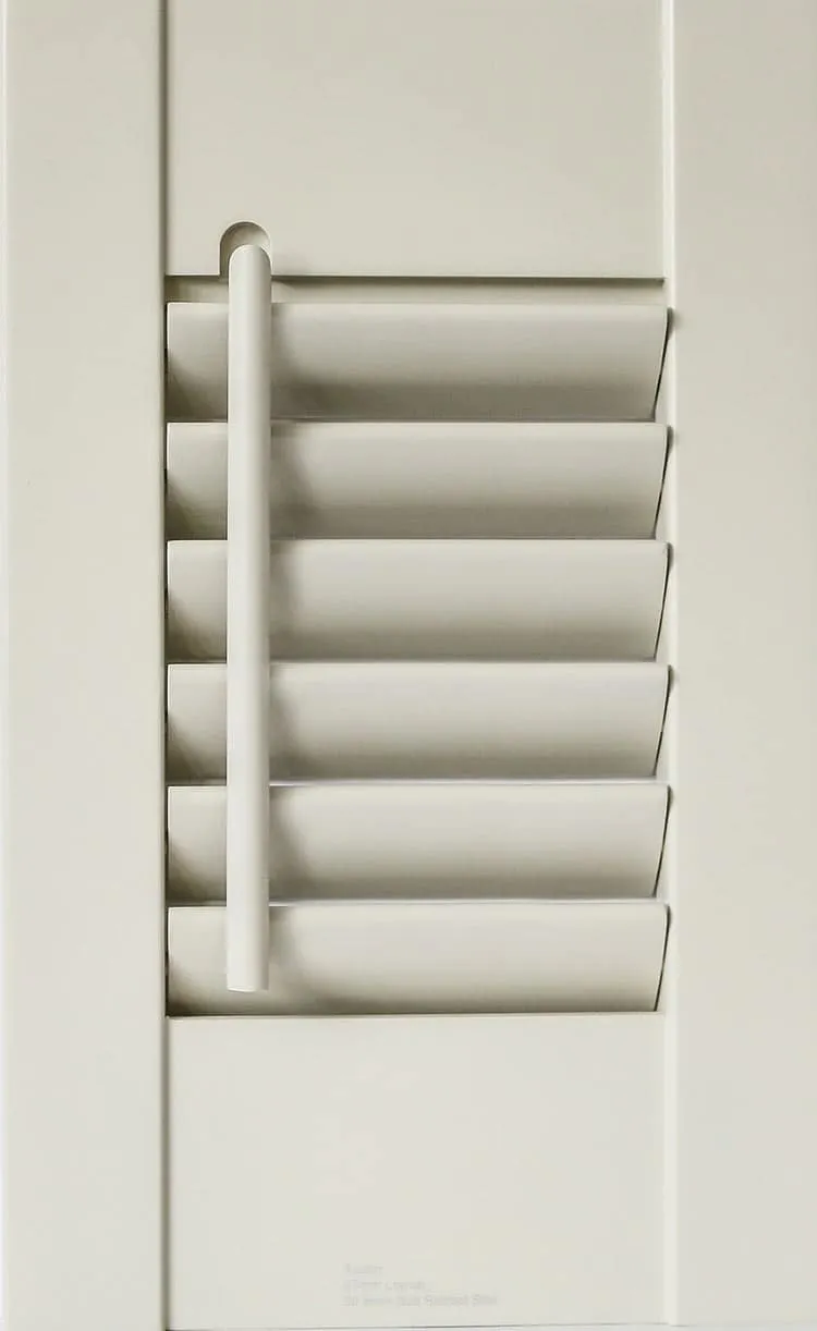 47mm Louvre Shutters Hertfordshire