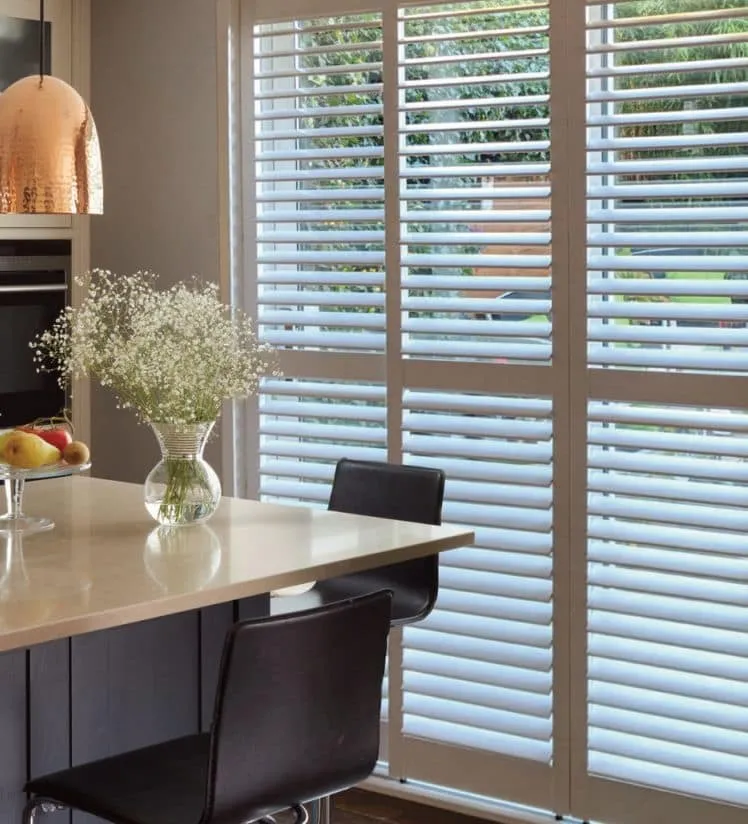 tracked-shutters-hertfordshire Tracked Shutters Hertfordshire from Hardcastle Shutters